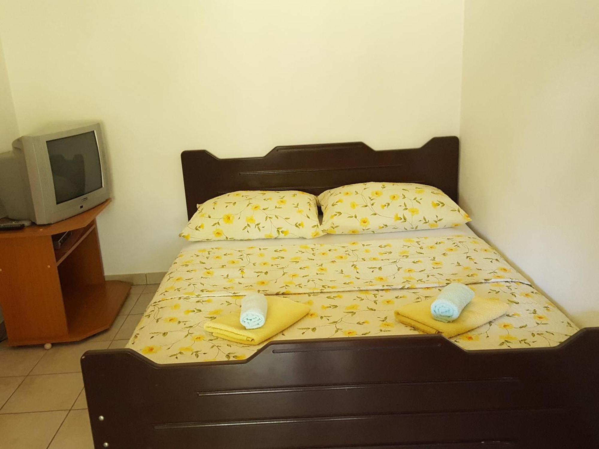 Apartments Mirakul 洛帕 外观 照片