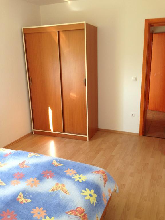 Apartments Mirakul 洛帕 外观 照片