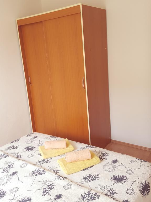 Apartments Mirakul 洛帕 外观 照片